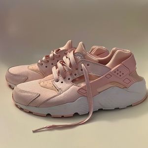 Brand new pink huaraches
